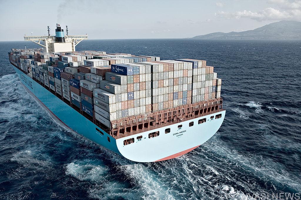 1024px Emma Maersk 7099702853